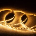 Fita LED 12V SMD 120 LED/m 5m 10W/m 1000lm/m Largura 8mm Corte 2.5cm IP20 2700K